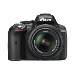 Nikon D5300 + AF-S DX NIKKOR 18-55mm Kit d'appareil-photo SLR 24,2 MP CMOS 6000 x 4000 pixels Noir