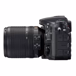 Nikon D7200 + AF-S DX NIKKOR 18-140mm Kit d'appareil-photo SLR 24,2 MP CMOS 6000 x 4000 pixels Noir - Vue supplémentaire 4