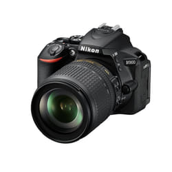 Nikon D5600 + AF-S DX 18-105mm G ED VR Kit d'appareil-photo SLR 24,2 MP CMOS 6000 x 4000 pixels Noir
