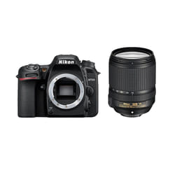 Nikon D7500 + AF-S DX NIKKOR 18-140 VR Kit d'appareil-photo SLR 20,9 MP CMOS 5568 x 3712 pixels Noir