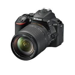 Nikon D5500 + AF-S DX NIKKOR 18-140MM F/3.5-5.6G ED VR Kit d'appareil-photo SLR 24,2 MP CMOS 6000 x 4000 pixels Noir