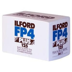 Ilford 1649697 pellicule noir et blanc 36 clichés