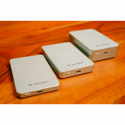 Verbatim Charge 'n' Go Essentials 10000 mAh Recharge sans fil Vert - Vue supplémentaire 7