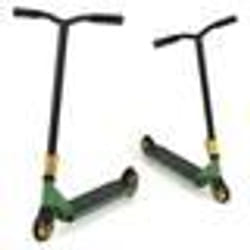 COSTWAY Trottinette Enfant 2 Roues en PU Trottinette pour Acrobatie Guidon Métallique Rotatif à 360° Poignée TPR 10 Ans+ Vert