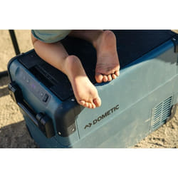 Glacière électrique portable - DOMETIC - CFX2 37 - A compression - 37 litres - 12 V - 24 V - 230 V - de +20° à -22°C - Bleu