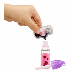 MGA Entertainment Yummiland Lip Gloss Doll Sour Sweeties - Astrid Stars - Vue supplémentaire 4