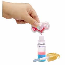 MGA Entertainment Yummiland Mystery Lip Gloss Doll - Phoebe Frappe - Vue supplémentaire 4