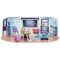 L.O.L. Surprise! Furniture - Classroom with Teachers Pet