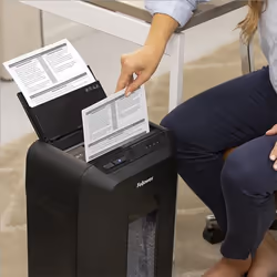 Fellowes AutoMax 90M destructeur de papier Découpage par micro-broyage Noir