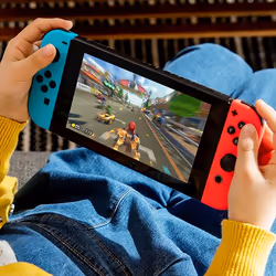 Nintendo Switch V2 2019 - Vue supplémentaire 13