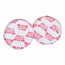 Description générale Filtres anti-poussières 3M™ 2135 P3R offrant une protection efficace contre les particules solides et li ...