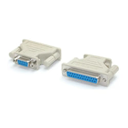 StarTech.com Adaptateur série DB9 vers DB25 - F/F