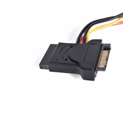 StarTech.com SATA Power Y-Splitter (3 Outputs) 0,12 m