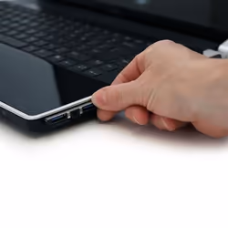 StarTech.com Carte adaptateur ExpressCard/54 vers 2 ports USB 3.0 avec support UASP