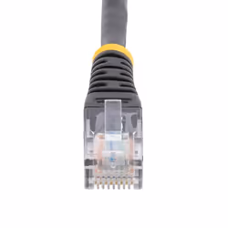 StarTech.com Câble patch UTP Cat5e de 15 m avec RJ45 moulé noir - Cordon de connexion de 15 m - Vue supplémentaire 4