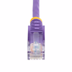 StarTech.com Câble réseau Cat5e sans crochet de 10 m - Violet - Vue supplémentaire 4