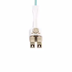 StarTech.com Câble Fibre Optique Multimode LC à LC (UPC) OM4 de 10m avec Languettes Push-Pull, 50/125µm, Réseaux 100G, Insensible à la Courbure, Faible Perte d'Insertion, Cordon de Raccordement Fibre LSZH - Vue supplémentaire 4