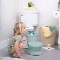 Ingenuity Mini Toilette Enfant Avec Réducteur De Toilette Inclus, Chasse D'Eau Musicale Et Rangement Lingette Intégré Vert - Vue supplémentaire 2