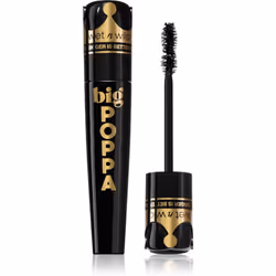 Le mascara Wet n Wild Big Poppa donne à vos cils de la longueur et un beau volume.