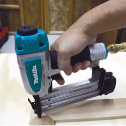 Makita AF505 Cloueuse et agrafeuse Pneumatique