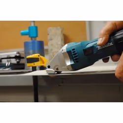 Cisaillement à la main Makita JS1601
