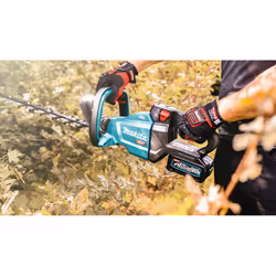 Makita UH005GZ taille-haie électrique Double-lame 5,7 kg