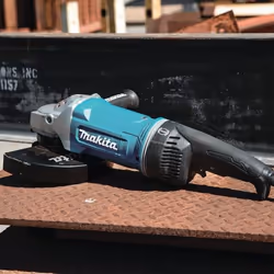 Makita GA9070X1 meuleuse d'angle 6600 tr/min 2400 W 3,6 kg - Vue supplémentaire 4
