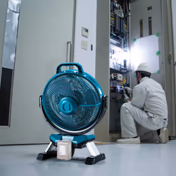 Ventilateur sans fil Makita DCF301Z; 18 V (sans batterie et chargeur)