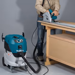 Nettoyeur sec-humide Makita VC4210L
