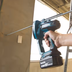 Cutter sans fil pour le vissage Makita DSC102Z; 18 V (sans batterie et chargeur)