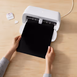 Cricut Joy Xtra Smart Vinyl Amovible Noir, Rouge, Blanc Mat