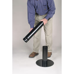 Rubbermaid R1 10,2 cm Noir