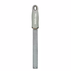 Microplane Zester, Zesteur-râpe, Vert, Acier inoxydable, Acier inoxydable, Acier inoxydable, Trou d'accroche, États-Unis