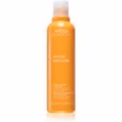 Vous savez ce qui est assez cool ? Le fait que vous puissiez utiliser un seul produit très efficace sur vos cheveux et votre  ...