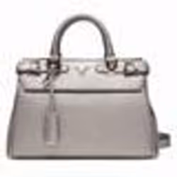 Guess modèle Hwebm9 51105 Gris
