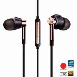 Ecouteurs Intra-Auriculaires - 1MORE - Triple Driver - 3.5mm Jack - Microphone - Contrôle du Volume