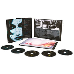 ImportCDs Brave (Deluxe Edition) CD/Blu-ray Pop rock