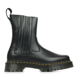 Dr. Martens modèle Amaayah Lo Noir
