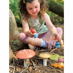 Tender Leaf Toys Woodland Gnome Family