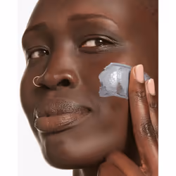 Clinique All About Clean 2-in-1 Charcoal Mask + Scrub Masque de nettoyage Femmes 100 ml Crème