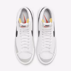 Nike BQ6806-100 Chaussure d'athlétisme Mâle 44.5 - Vue supplémentaire 4