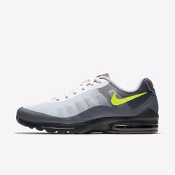 BASKET NIKE AIR MAX INVIGOR