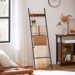 Déchargez votre imagination : Vous cherchez un meuble original ? Avec un cadre noir et une barre marron rustique, vous pouvez ...