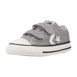 Converse modèle Star Player 76 Gris