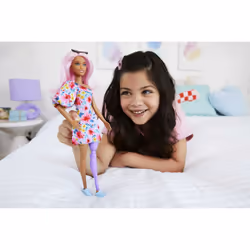 Barbie Fashionistas HBV21 poupée