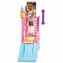Barbie Skipper Babysitters Inc. – Coffret Skipper Baby-Sitter Château Gonflable