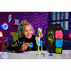 Monster High HNF79 poupée