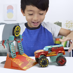 MEGA Hot Wheels – Course Extrême Demo Derby Chocs et Fracas
