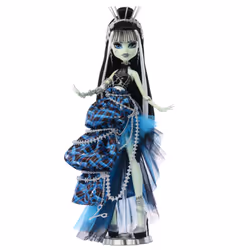 Monster High Stitched in Style Frankie Stein