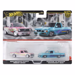 Hot Wheels Car Culture 1975 Datsun Sunny Truck (B120) & Custom '93 Nissan Hardbody (D21), Ensemble de véhicules, 3 an(s), Mét ...